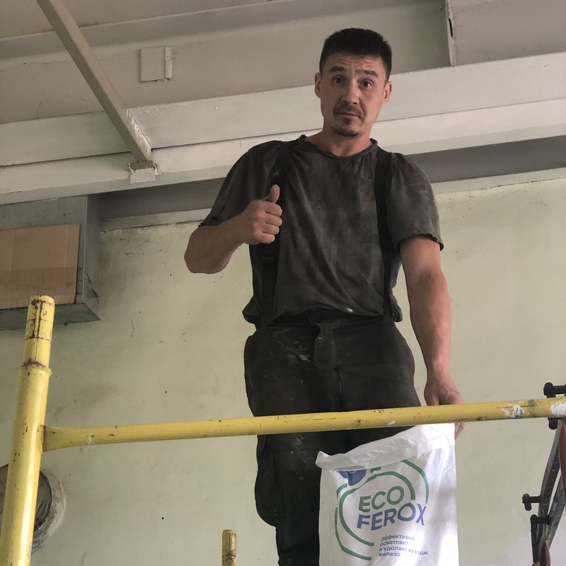 Загрузка реагента с подмостей